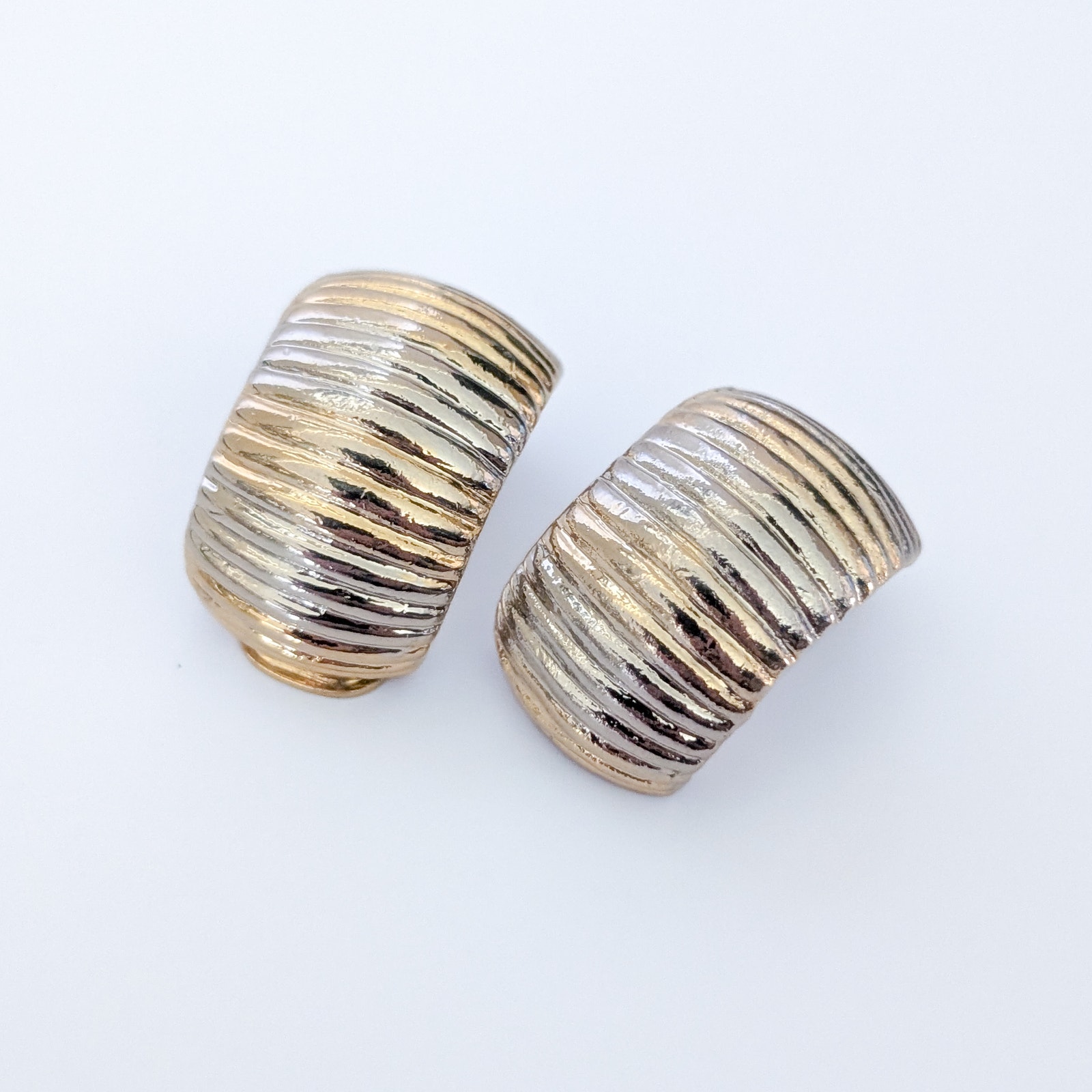 Vintage Clip On Earrings Chunky & Wide Two Tone Ribbed Curved 1" Statement
